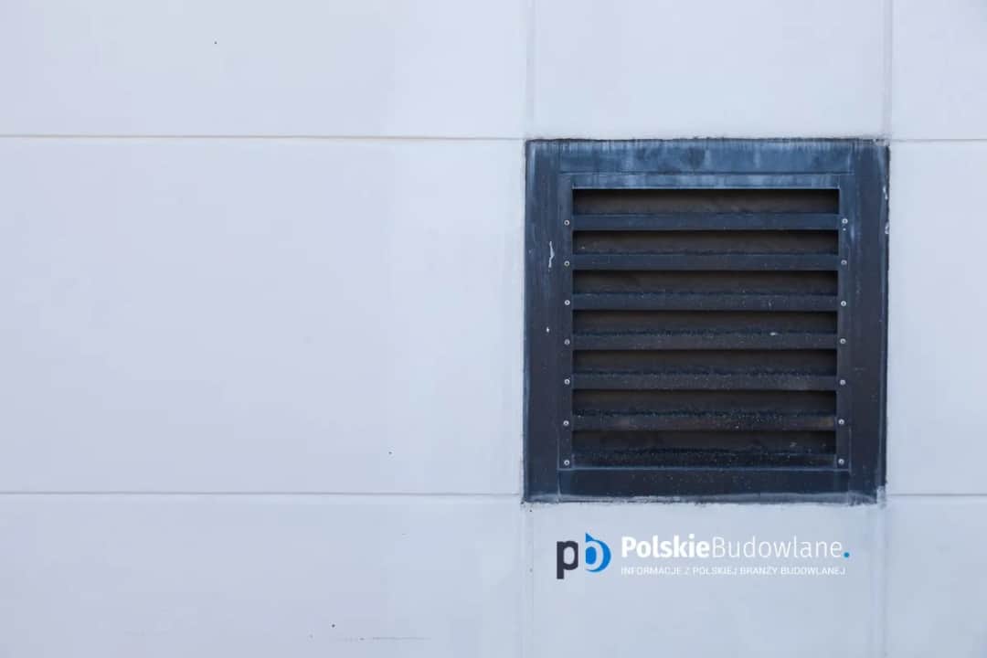 Kratka wentylacyjna zewnętrzna: Jak wybrać idealną dla Twojego domu?